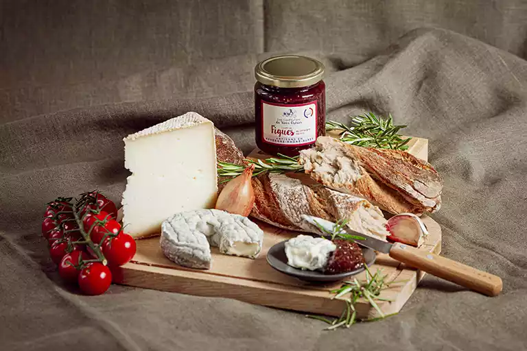 Confits d'oignons et confits de figues artisanaux